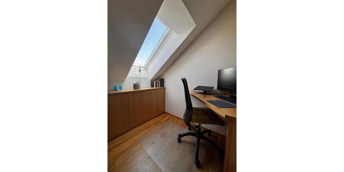 Dachgeschoßwohnung Ingolstadt Nordost - 2.5 Zimmer, 65 m&sup2;, 296.000&euro; | Angebot:26515220