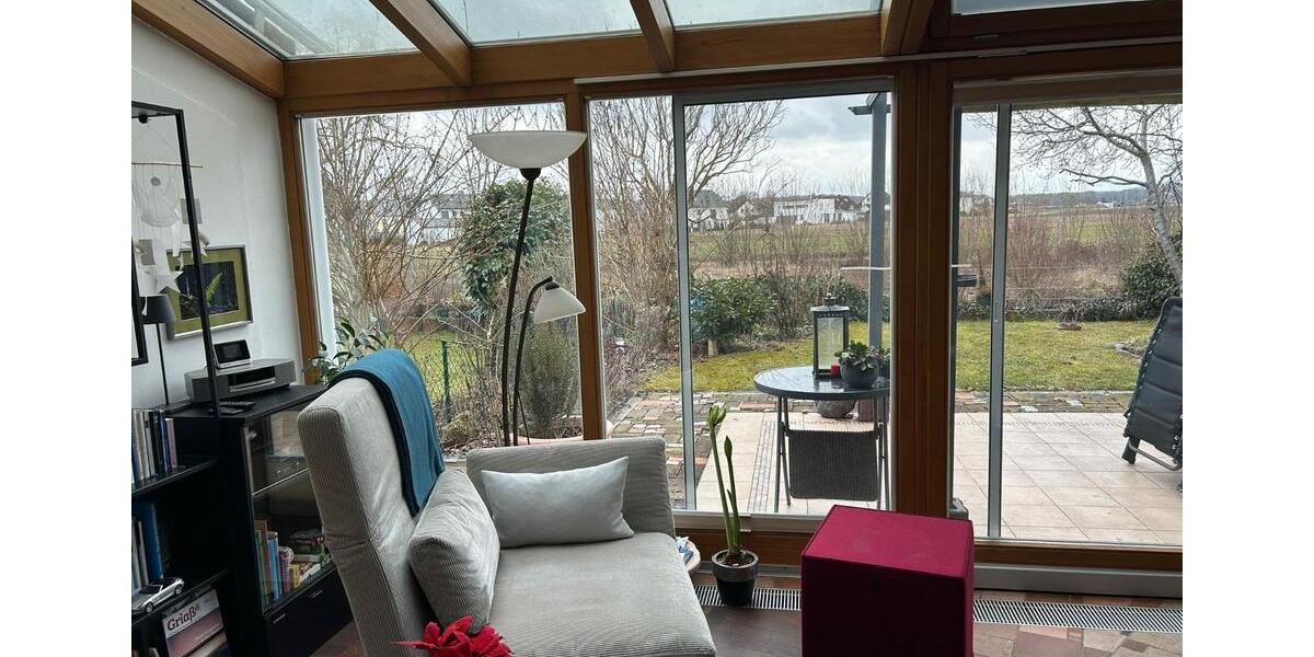 Reihenhaus Neuburg an der Donau - 6 Zimmer, 150 m&sup2;, 1.700&euro; | Angebot:25426485