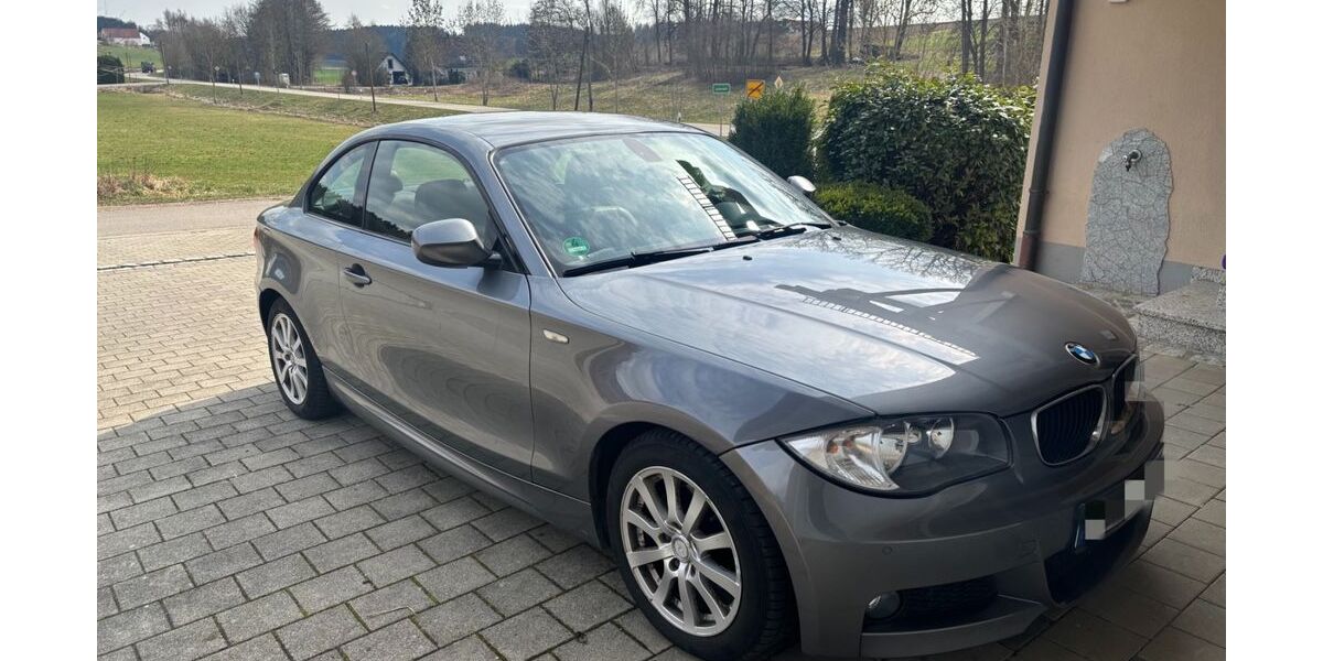 BMW 118 178.000 km 9.900 &euro; Mainburg 84048
