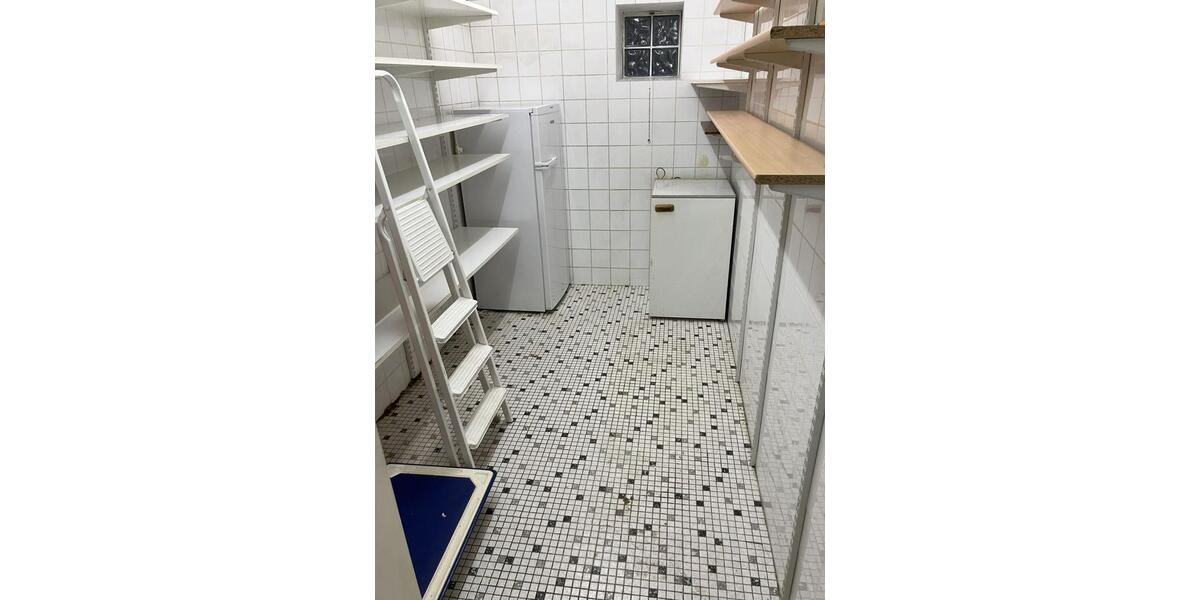 Einfamilienhaus Neuburg an der Donau - 11 Zimmer, 196 m&sup2;, 399.000&euro; | Angebot:26375994