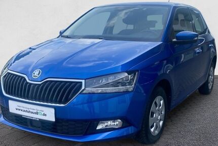 Skoda Fabia 67.400 km 12.990 &euro; Karlskron-Brautlach 85123