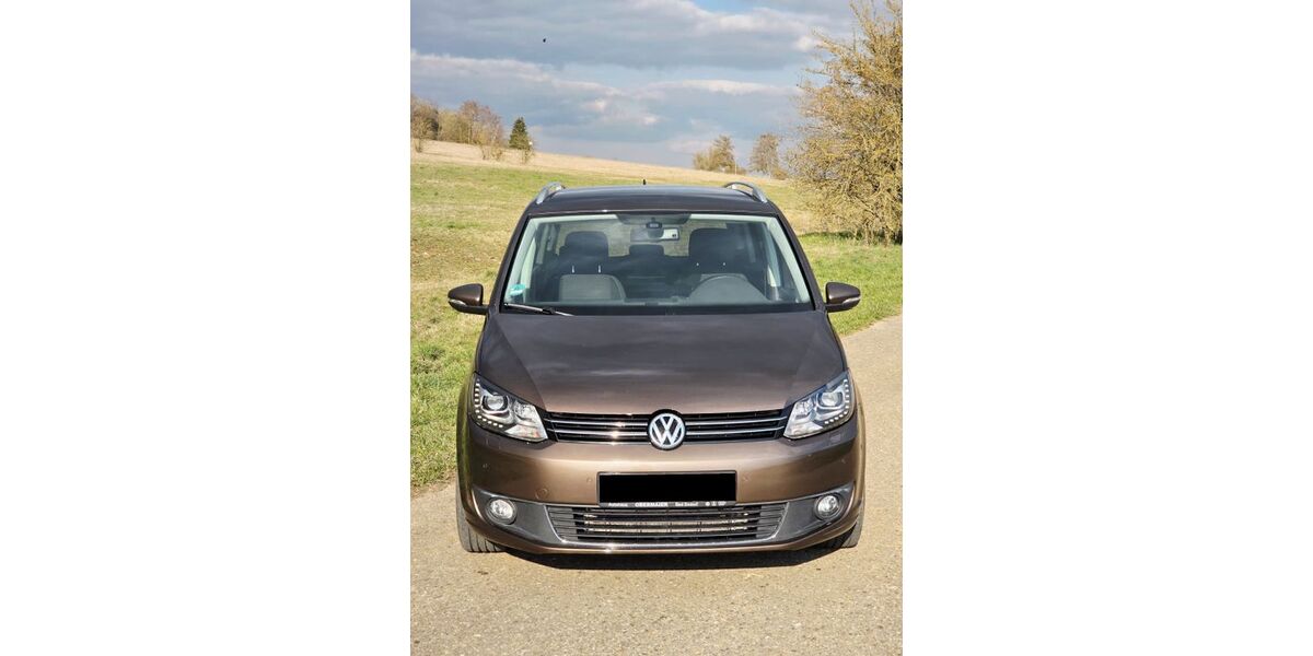 VW Touran 94.525 km 13.900 &euro; Ingolstadt 85055