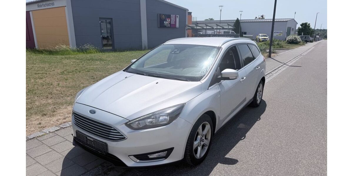 Ford Focus 330.100 km 2.499 &euro; stammham 85134