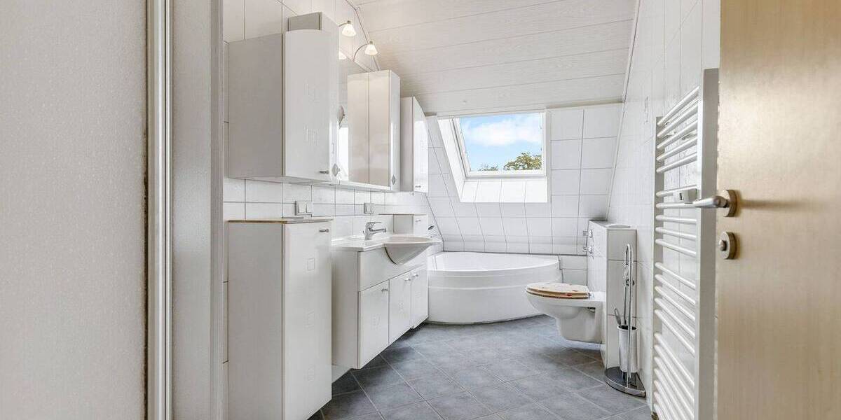 Etagenwohnung Ingolstadt Südost - 3 Zimmer, 75 m&sup2;, 279.800&euro; | Angebot:25726311