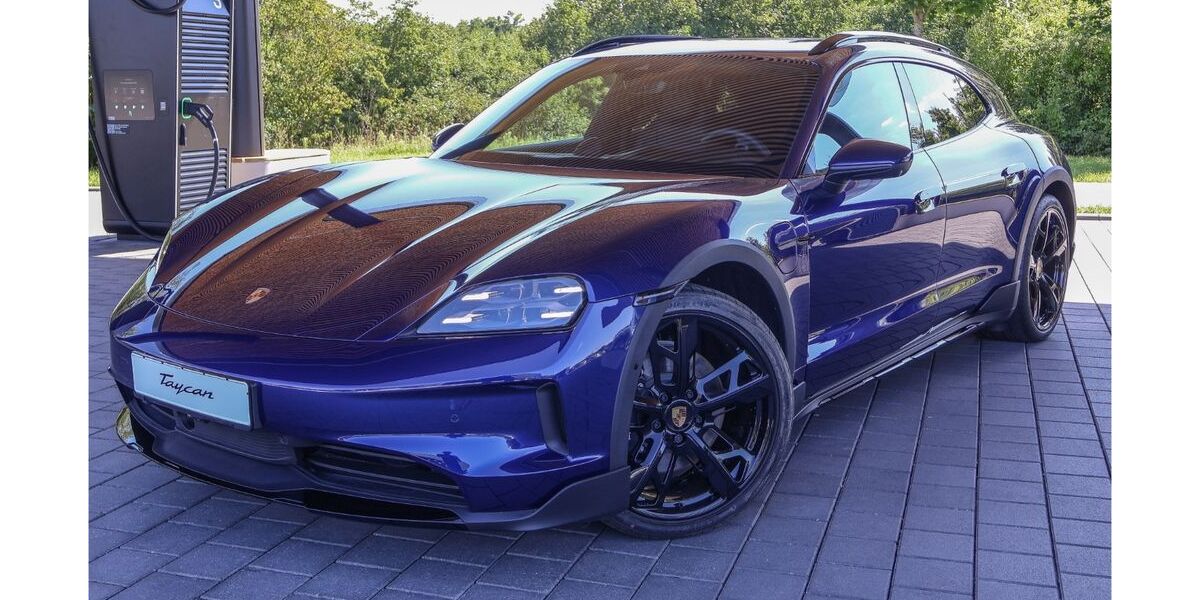 Porsche Taycan 17.500 km 118.880 &euro; Ingolstadt 85053