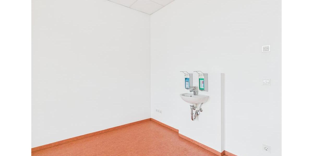 Gewerbeobjekt Ingolstadt - 2.135&euro; | Angebot:23295740