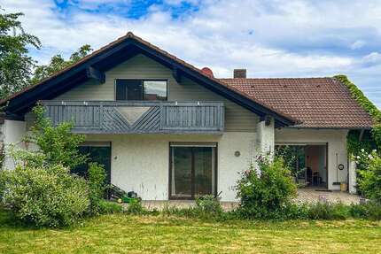 Haus Aiglsbach - 5 Zimmer, 239 m&sup2;, 495.000&euro; | Angebot:27013469