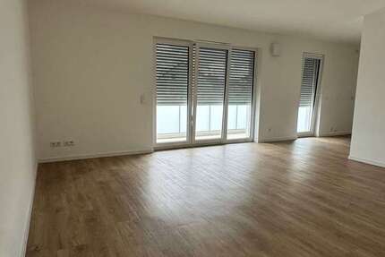 Wohnung Ingolstadt Nordost - 3 Zimmer, 84 m&sup2;, 1.300&euro; | Angebot:26251404