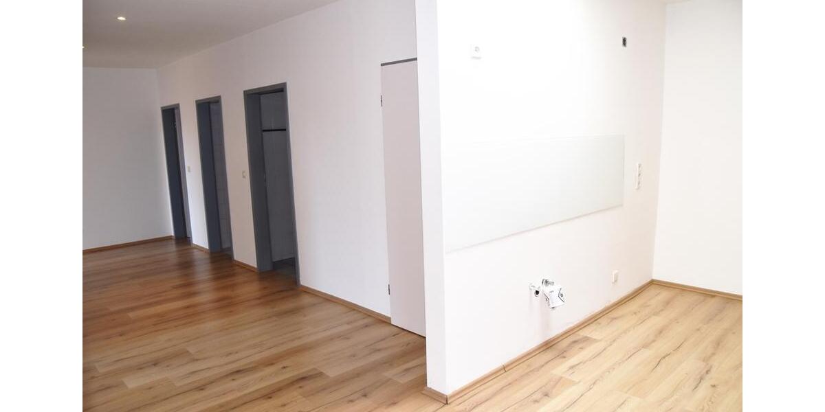 Gewerbeobjekt Karlskron - 900&euro; | Angebot:23120228