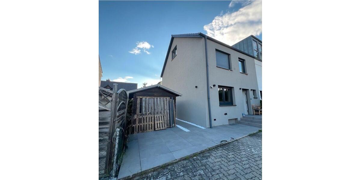 Doppelhaushälfte Ingolstadt Südost - 5 Zimmer, 145 m&sup2;, 695.000&euro; | Angebot:27081407