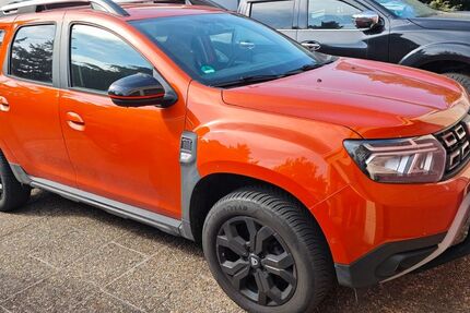 Dacia Duster 92.500 km 15.900 &euro; Neustadt /Donau 93333