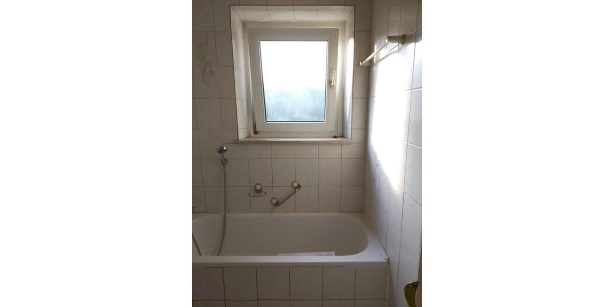 Etagenwohnung Neuburg an der Donau - 2 Zimmer, 42 m&sup2;, 900&euro; | Angebot:25900585