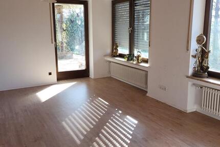 Wohnung Mainburg - 2 Zimmer, 95 m&sup2;, 890&euro; | Angebot:25332294