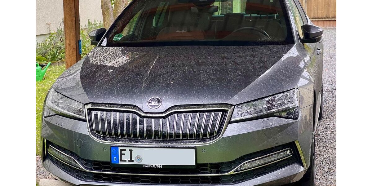 Skoda Superb 56.000 km 27.995 &euro; Kösching 85092