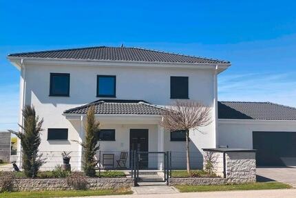 Haus Pollenfeld - 5 Zimmer, 151 m&sup2;, 649.999&euro; | Angebot:26406249