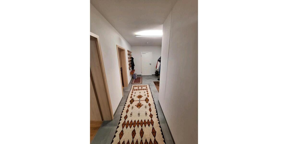 Etagenwohnung Rohrenfels - 3 Zimmer, 83 m&sup2;, 1.255&euro; | Angebot:25951757