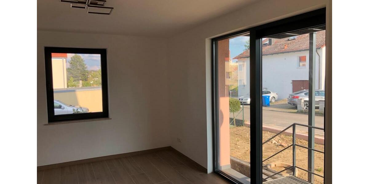 Erdgeschoßwohnung Mainburg - 2 Zimmer, 65 m&sup2;, 880&euro; | Angebot:26444219