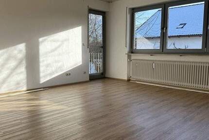 Wohnung Denkendorf - 4 Zimmer, 103 m&sup2;, 950&euro; | Angebot:25701137