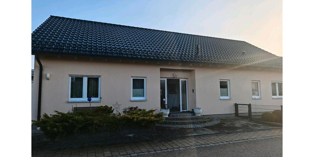 Einfamilienhaus Ehekirchen - 695.000&euro; | Angebot:25976557