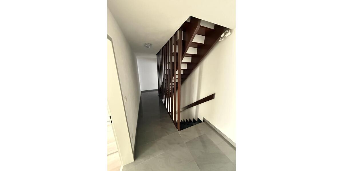 Reihenhaus Ingolstadt Südost - 5 Zimmer, 126 m&sup2;, 530.000&euro; | Angebot:27263499