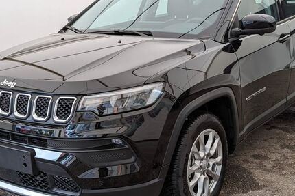 Jeep Compass 21.600 km 18.400 &euro; Langenmosen 86571