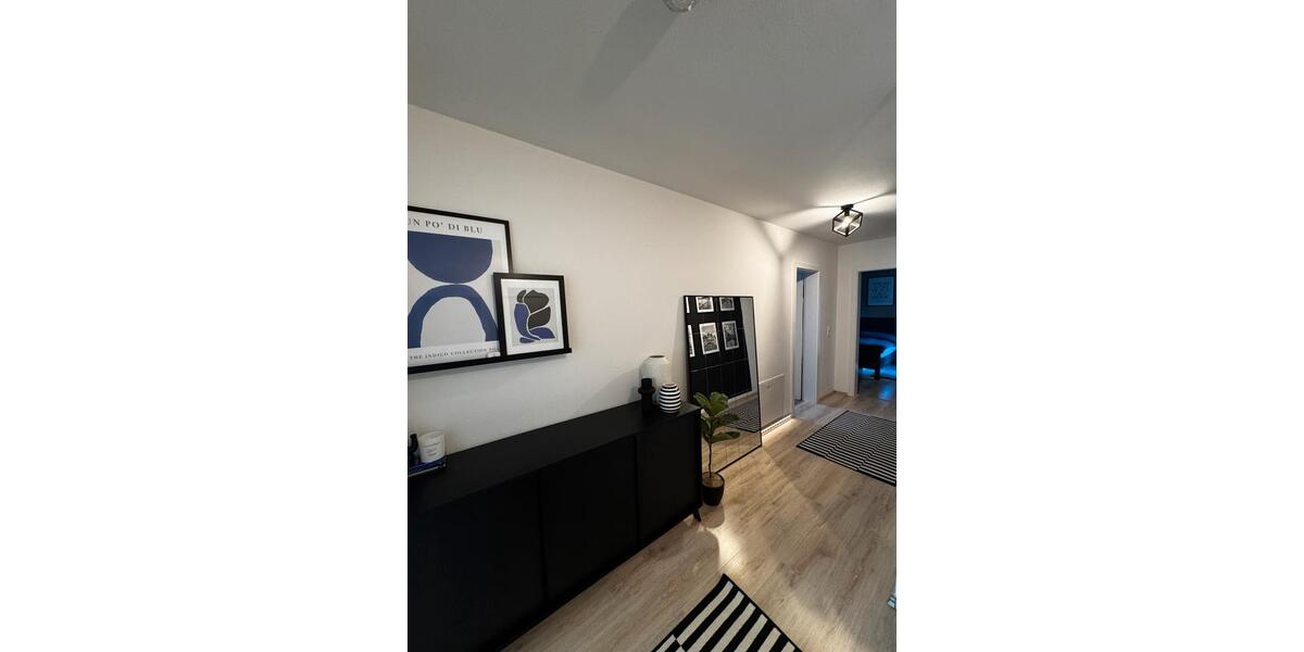 Dachgeschoßwohnung Ingolstadt - 3 Zimmer, 73 m&sup2;, 1.350&euro; | Angebot:26701503