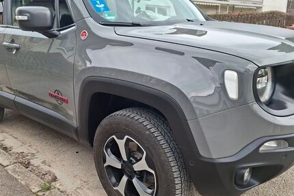 Jeep Renegade 89.000 km 20.900 &euro; Pfaffenhofen 85276