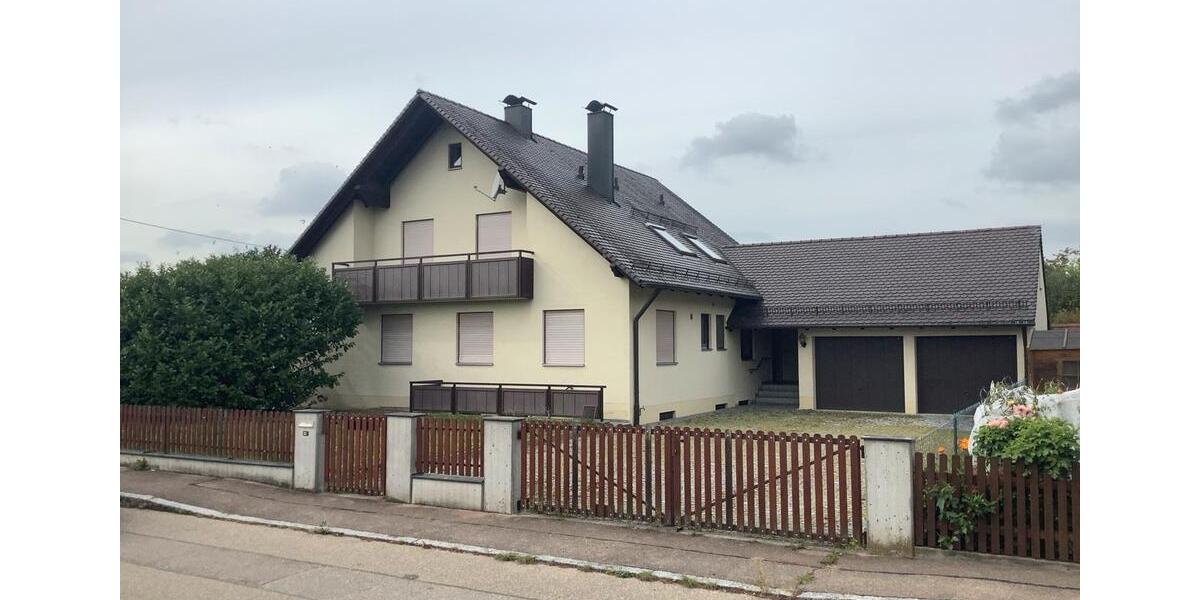 Mehrfamilienhaus, Wohnhaus Rennertshofen - 6 Zimmer, 180 m&sup2;, 2.000&euro; | Angebot:27617174