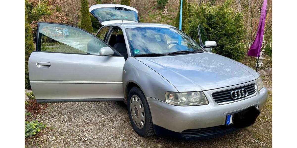 Audi A3 298.000 km 1.450 &euro; Aresing 86561