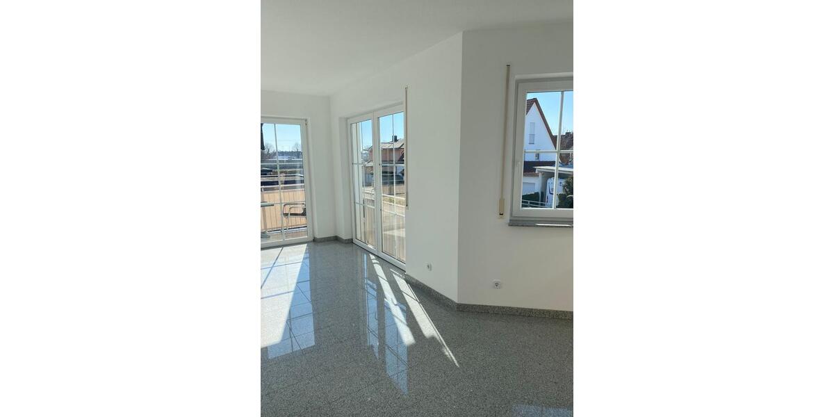 Etagenwohnung Neuburg an der Donau - 4.5 Zimmer, 136 m&sup2;, 1.350&euro; | Angebot:25645660