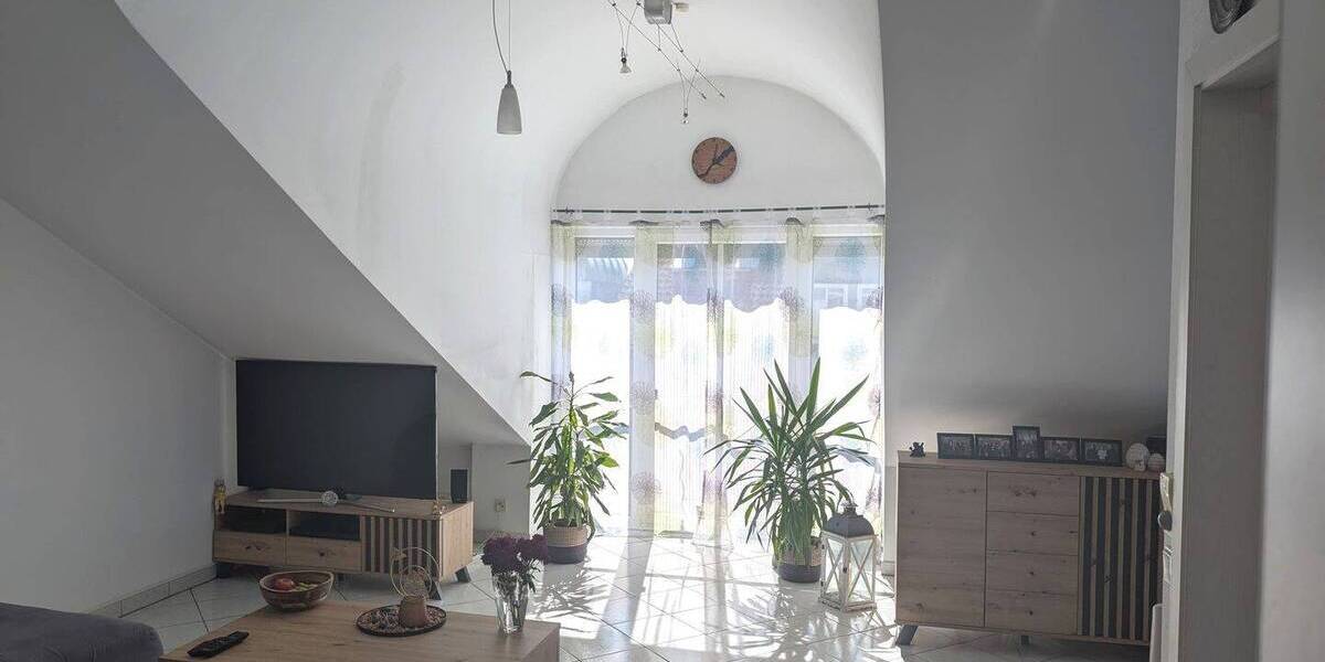 Etagenwohnung Ingolstadt Münchener Straße - 3 Zimmer, 73 m&sup2;, 330.000&euro; | Angebot:26438586