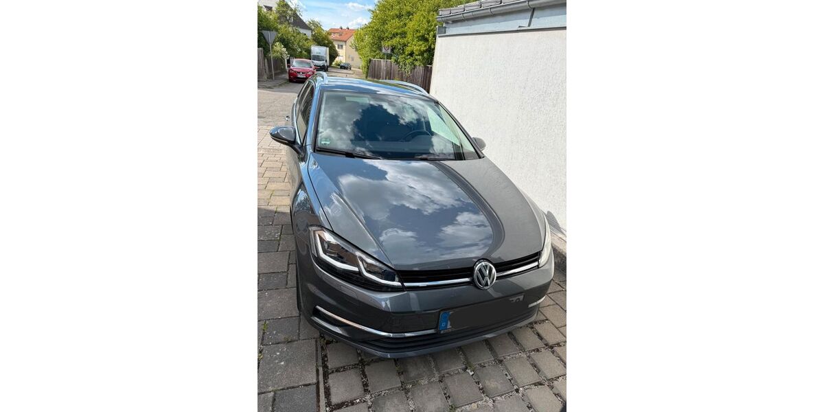 VW Golf 80.000 km 18.900 &euro; Kösching 85092