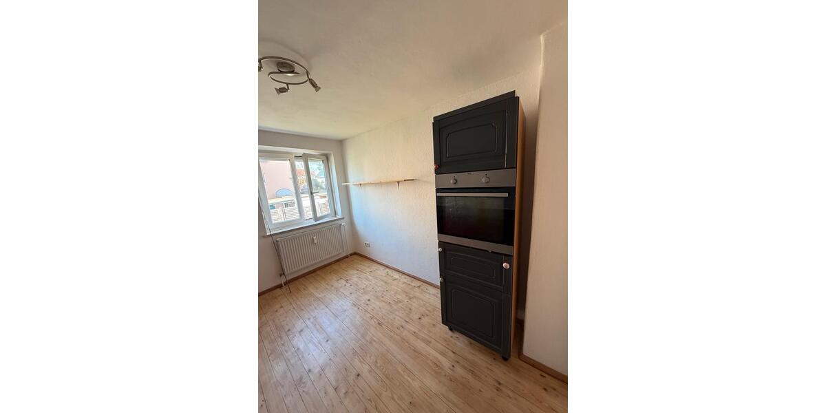 Erdgeschoßwohnung Schrobenhausen - 2 Zimmer, 50 m&sup2;, 450&euro; | Angebot:25943051