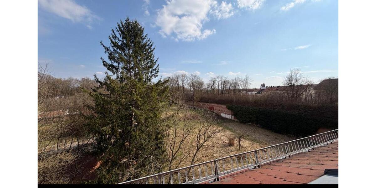 Dachgeschoßwohnung Ingolstadt - 1 Zimmer, 38 m&sup2;, 530&euro; | Angebot:25900775