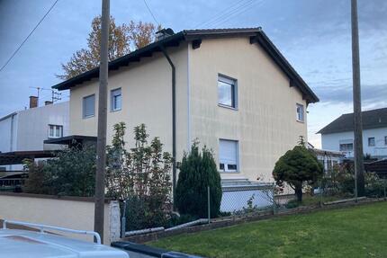 Haus Ingolstadt Nordost - 9 Zimmer, 176 m&sup2;, 500.000&euro; | Angebot:26262496