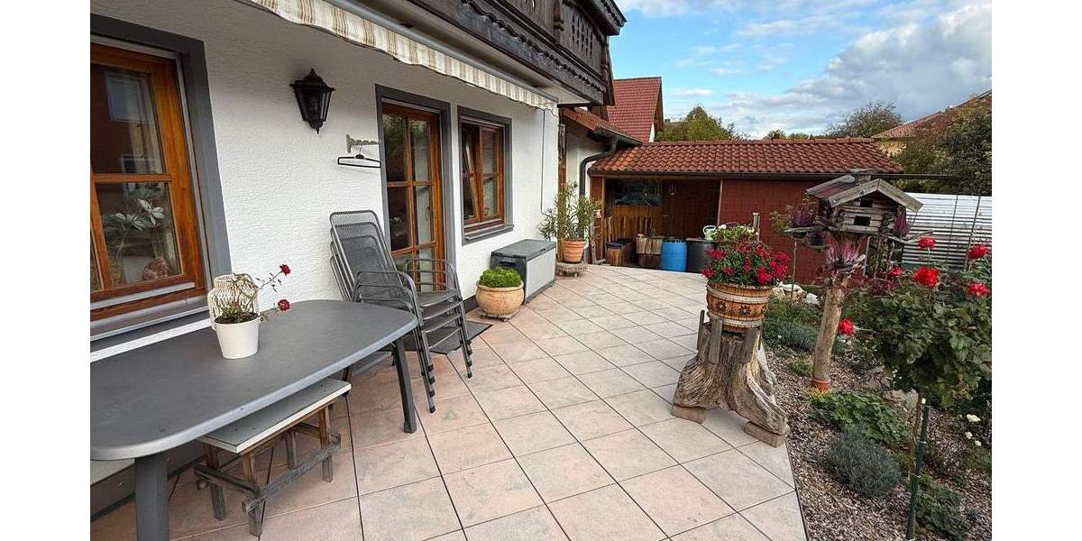 Mehrfamilienhaus, Wohnhaus Neuburg an der Donau Heinrichsheim - 6 Zimmer, 208 m&sup2;, 719.000&euro; | Angebot:25729938