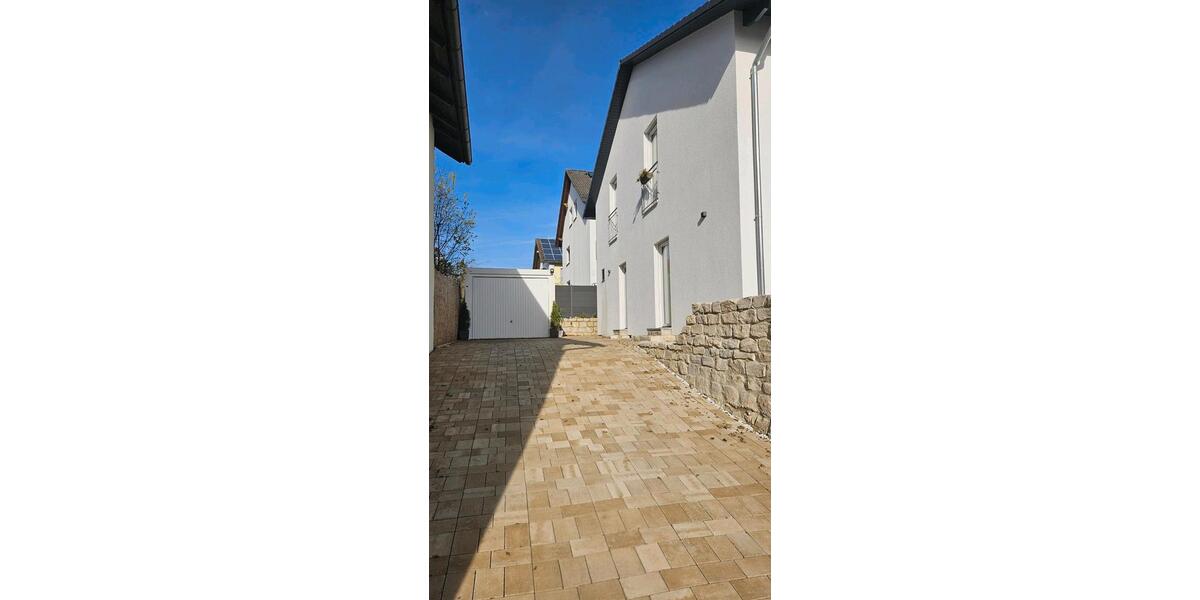 Doppelhaushälfte Denkendorf - 4 Zimmer, 127 m&sup2;, 490.000&euro; | Angebot:26963235