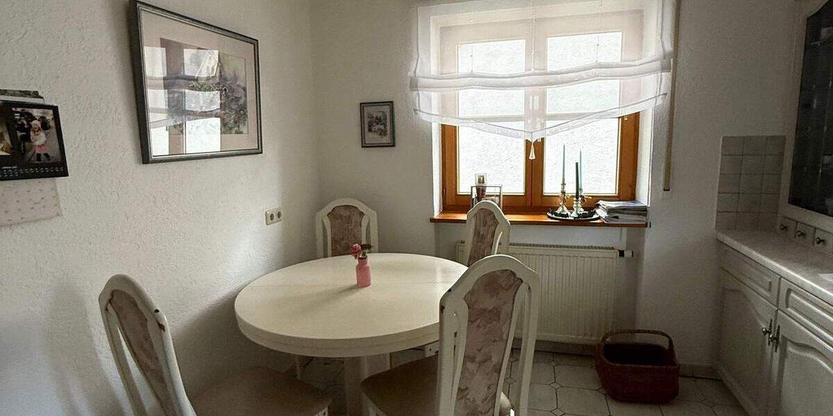 Mehrfamilienhaus, Wohnhaus Neuburg an der Donau Heinrichsheim - 6 Zimmer, 208 m&sup2;, 719.000&euro; | Angebot:25729938