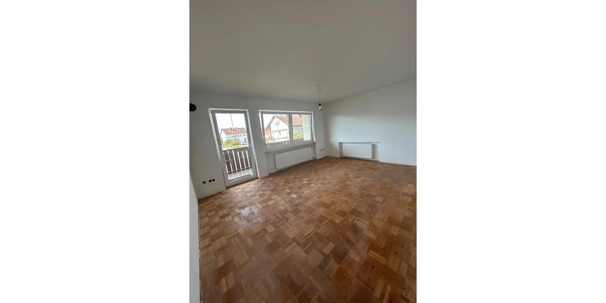 Etagenwohnung Kösching - 3 Zimmer, 85 m&sup2;, 1.000&euro; | Angebot:26489521