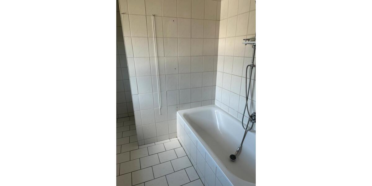 Mehrfamilienhaus, Wohnhaus Ingolstadt Nordost - 9 Zimmer, 176 m&sup2;, 500.000&euro; | Angebot:26262496