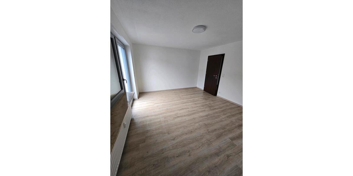 Etagenwohnung Eichstätt - 5 Zimmer, 125 m&sup2;, 1.900&euro; | Angebot:25899378