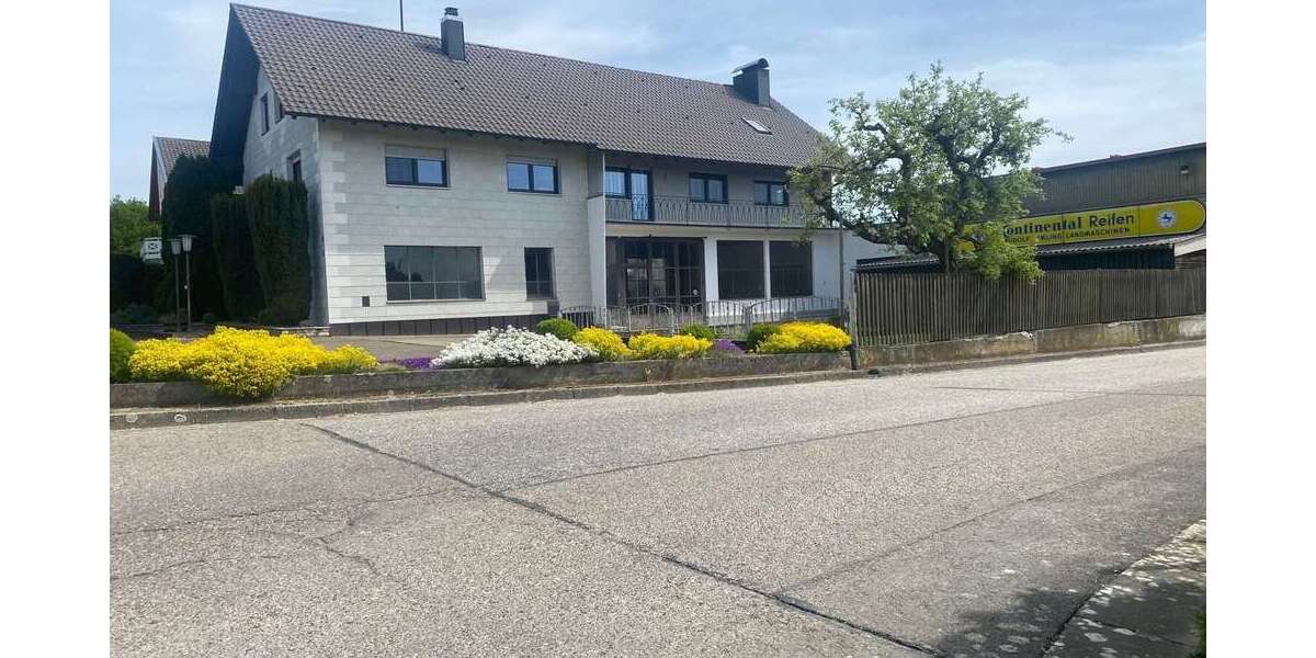 Einfamilienhaus Neustadt an der Donau / Hienheim Hienheim - 9 Zimmer, 208 m&sup2;, 369.000&euro; | Angebot:26463841