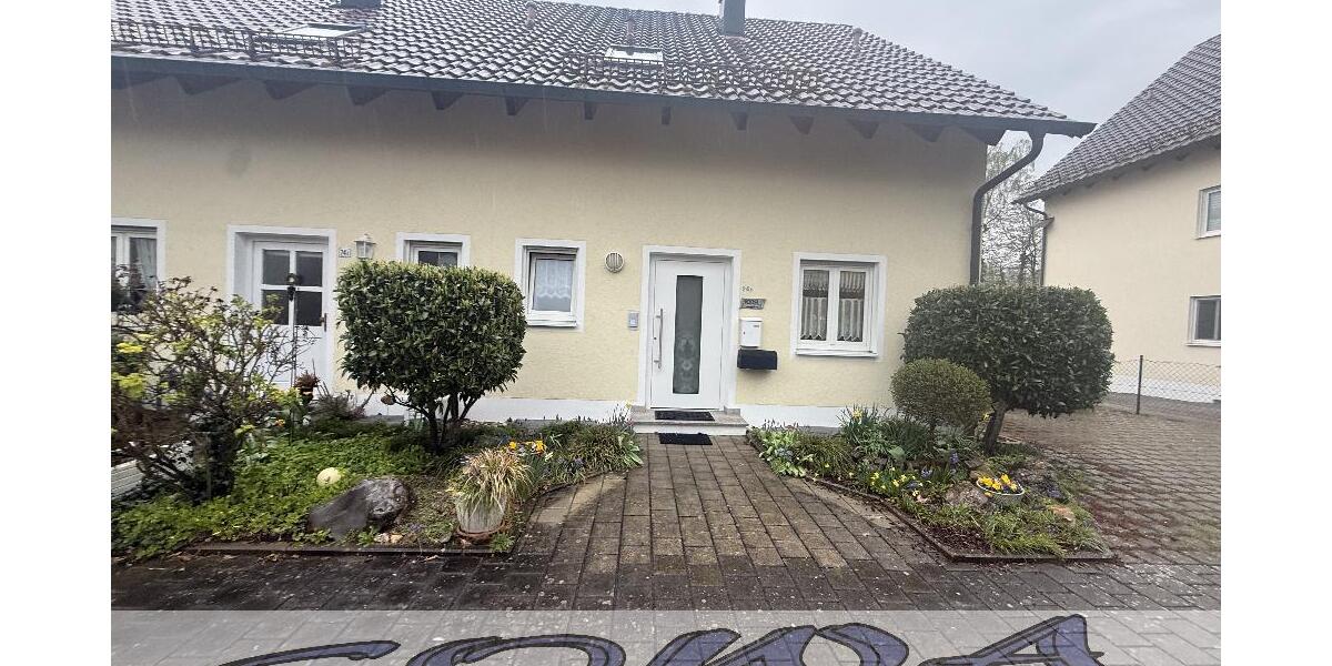 Haus mit Keller und Garage - Zentrumsnahe und ruhige Lage in Neuburg - Ein Objekt von Ihrem Immobilienpartner SOWA Immobilien und Finanzen - Burg Neuburg | Angebot:26383675