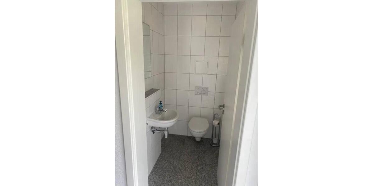 Etagenwohnung Ingolstadt Friedrichshofen-Hollerstauden - 4 Zimmer, 101 m&sup2;, 1.640&euro; | Angebot:27539055