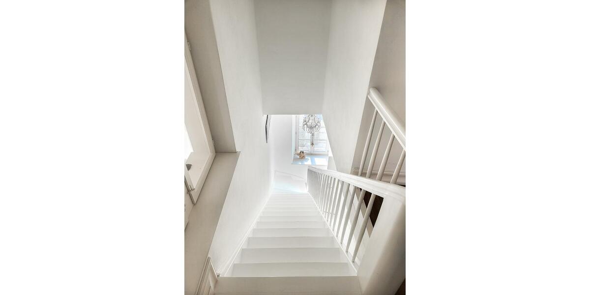 Villa Geisenfeld - 5 Zimmer, 372 m&sup2;, 1.280.000&euro; | Angebot:23391094