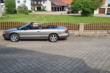 Chrysler Stratus 123.000 km 2.500 &euro; Baar-Ebenhausen 85107