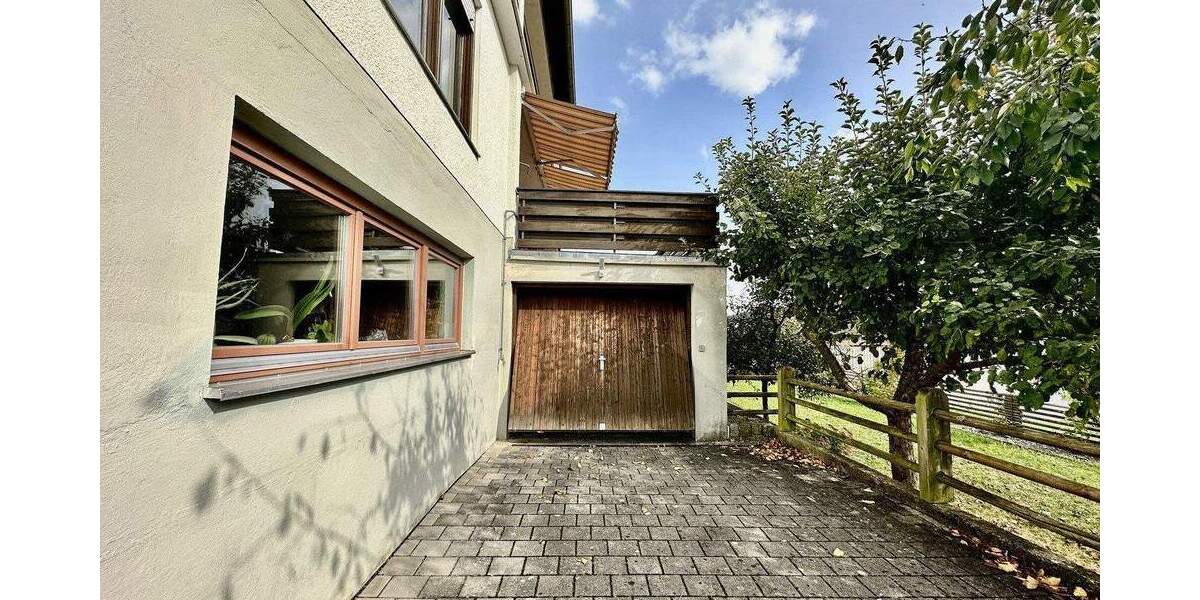 Mehrfamilienhaus, Wohnhaus Eichstätt Landershofen - 9 Zimmer, 232 m&sup2;, 610.000&euro; | Angebot:25934075