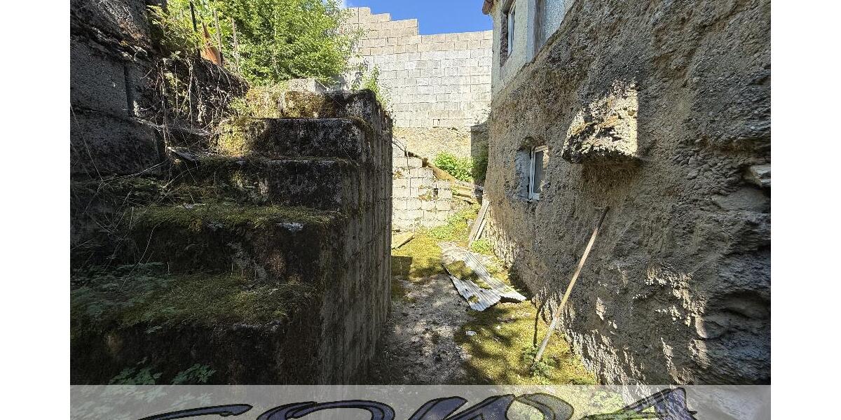 Großzügiges Einfamilienhaus mit Charme in einer guten Lage in Neuburg - Ein Eigenheim von Ihrem Immobilienexperten SOWA Immobilien & Finanzen - Einfamilienhaus Neuburg | Angebot:25056531