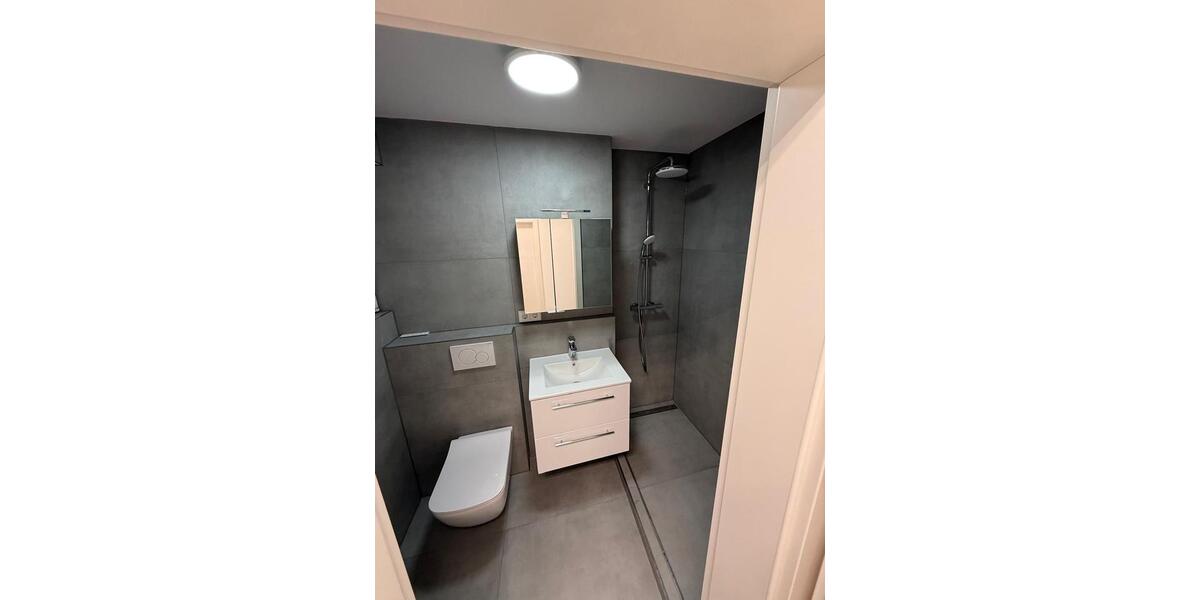 Hochparterre Ingolstadt Südost - 2 Zimmer, 62 m&sup2;, 175.000&euro; | Angebot:25943070