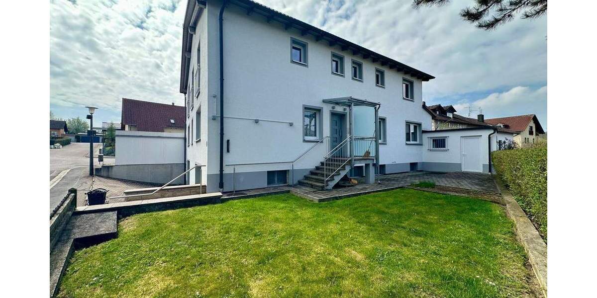 Mehrfamilienhaus, Wohnhaus Denkendorf - 5 Zimmer, 238 m&sup2;, 550.000&euro; | Angebot:25670987